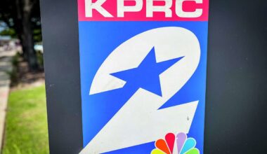 KPRC reporter returns to the field where her Texans cheerleading days began