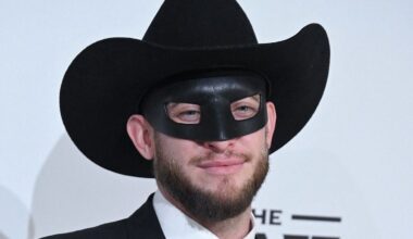Country Singer Orville Peck Teases He Made Out With An NFL Player and Wrote About It on His New Album