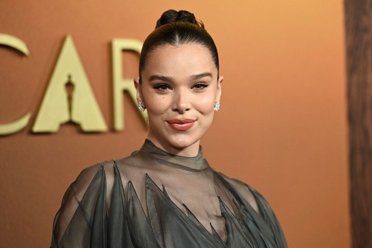 Hailee Steinfeld makes ‘knocked’ sideways admission amid Josh Allen’s busy NFL schedule
