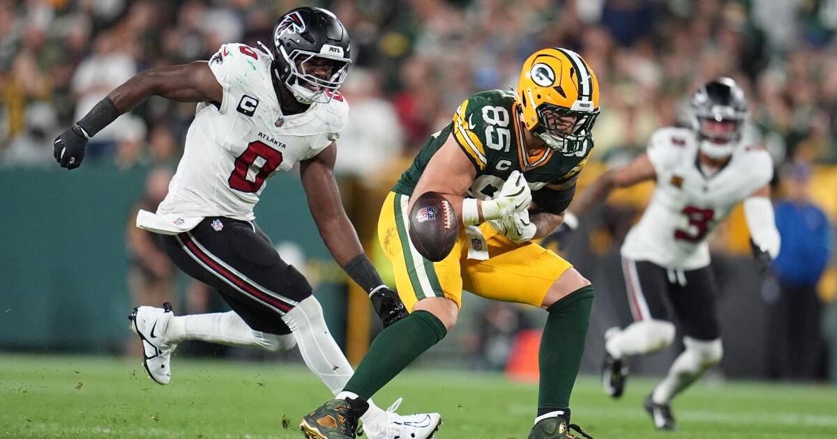 Tucker Kraft says fans who boo Packers are 'not going to help us win'