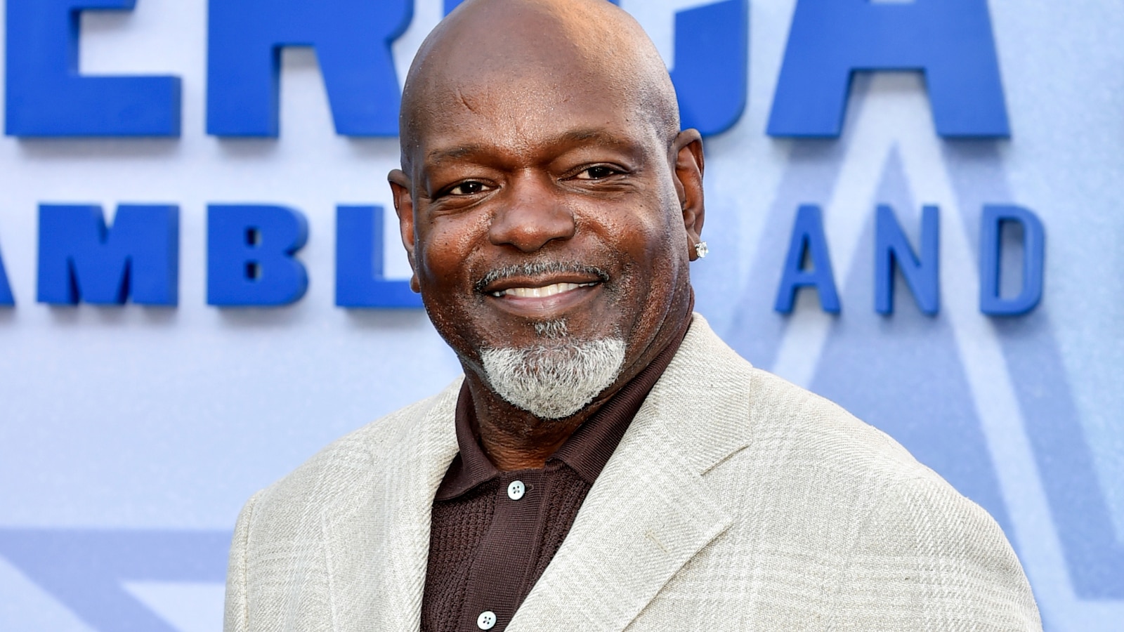 Former Cowboys running back Emmitt Smith is sued by investor over wind farm project
