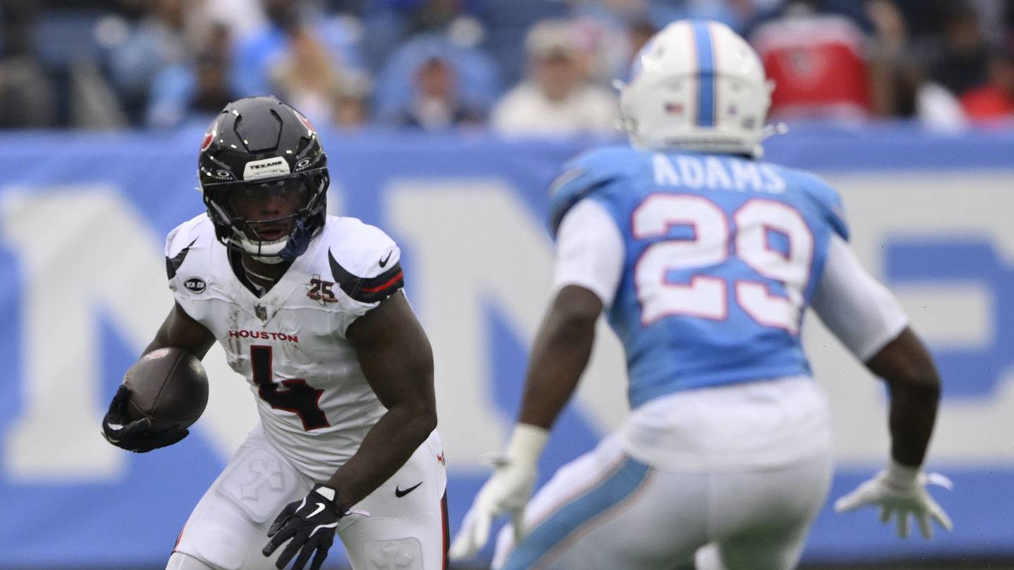 Houston Texans running back Woody Marks (4)