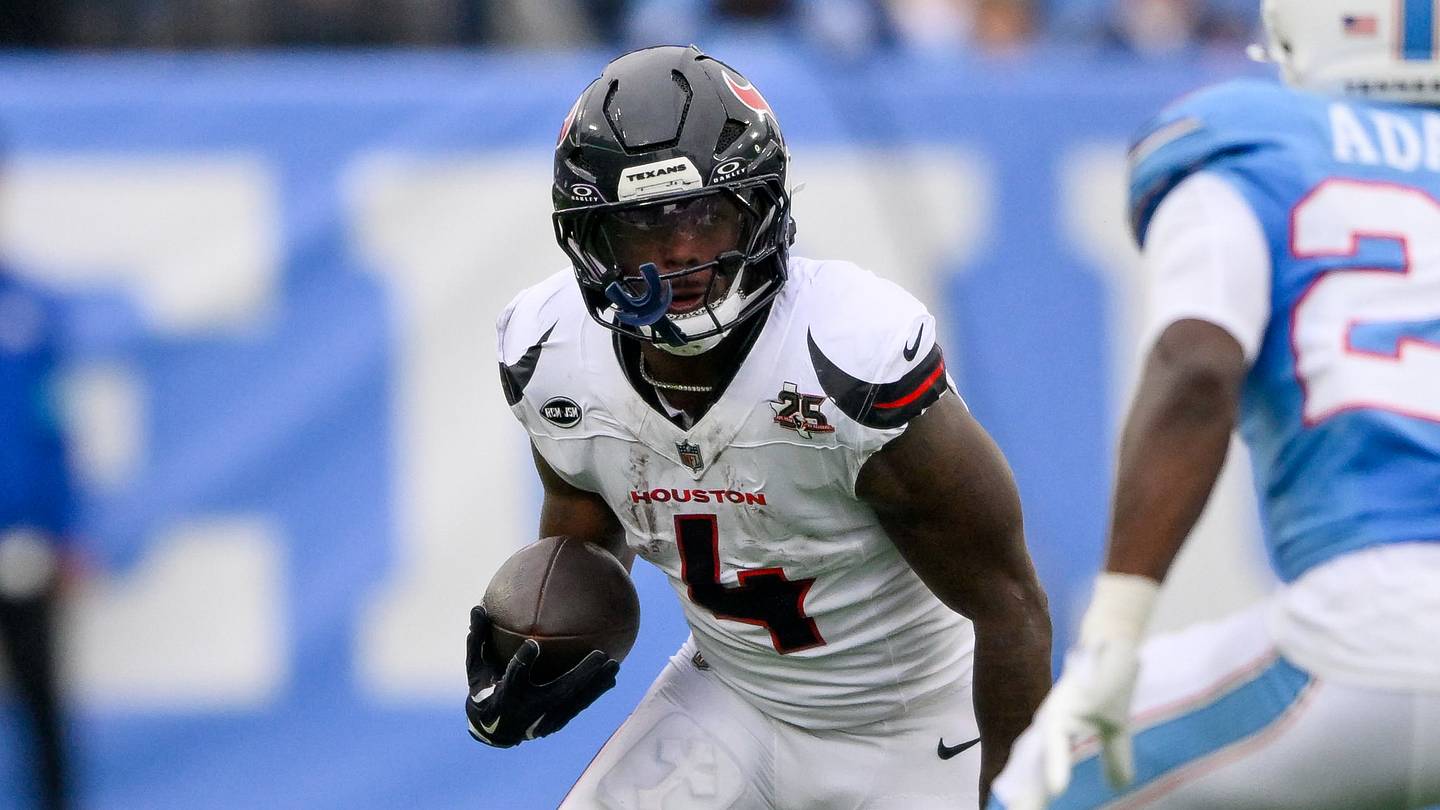 Texans' Latest Roster Decision Sets Woody Marks Up for Huge Week 7