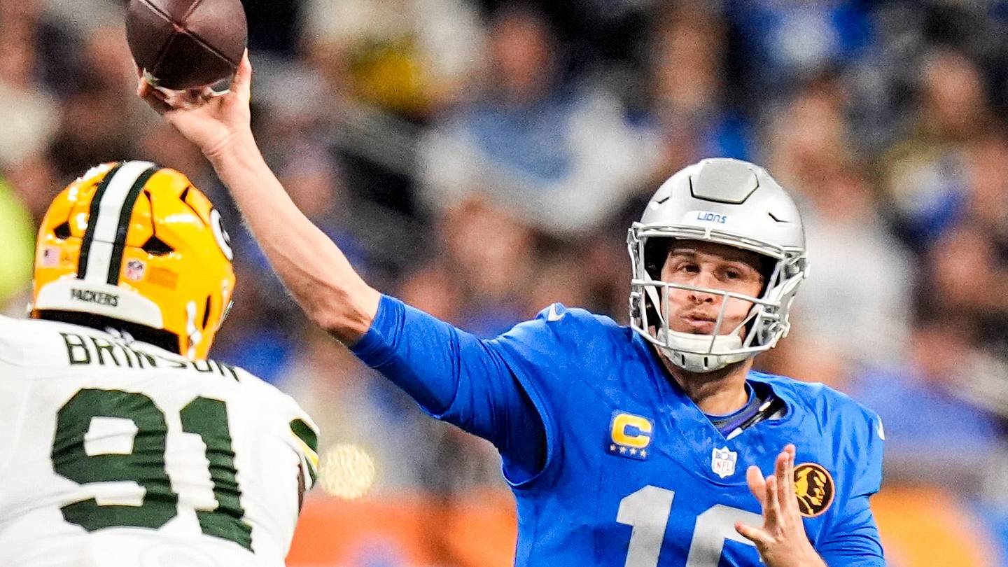 Sacked: Three Reasons Why Packers Will Lose Shootout Against Powerful Lions