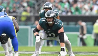 Ravens acquire G/C Cam Jurgens from the Eagles for draft picks