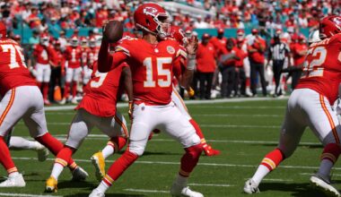 Pro Picks: Patrick Mahomes and the Chiefs will hand the Raiders their first loss