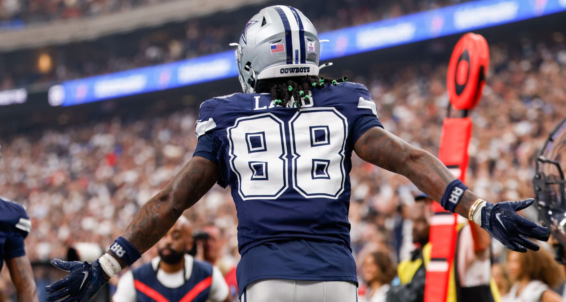 A closer look at Cowboys WR CeeDee Lamb's monster game vs. Texans