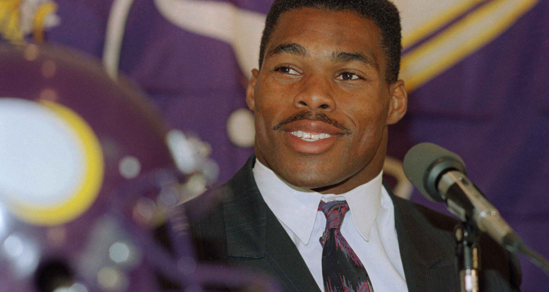 Ex-Cowboys DC recalls Jimmy Johnson's Herschel Walker trade plan