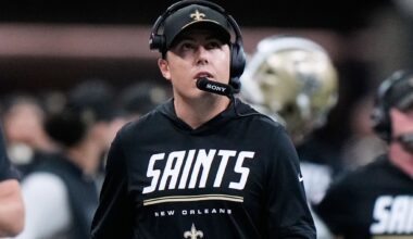 Kellen Moore and Saints players prepare for the Giants amid criticism from owner Gayle Benson