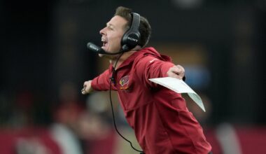 Stuck in a 10-game home losing streak, Cardinals are bleeding fan support and looking for answers
