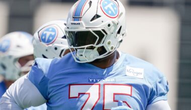 Tennessee Titans embarrassing Houston Texans Dan Moore