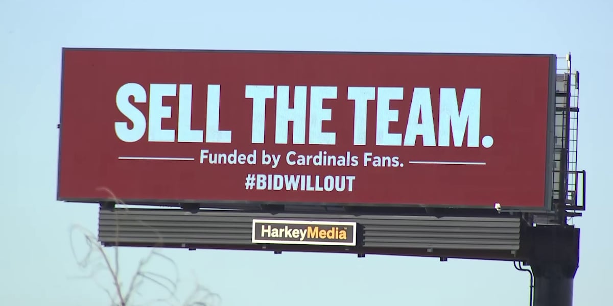 Frustrated fans take aim at Arizona Cardinals ownership with new billboards
