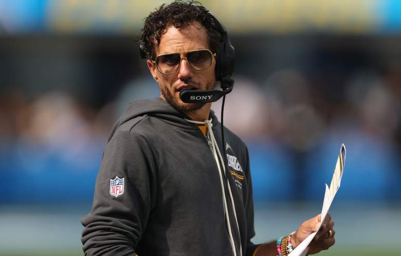 Ex-Dolphins Coach Mike McDaniel on Verge of Being Fired