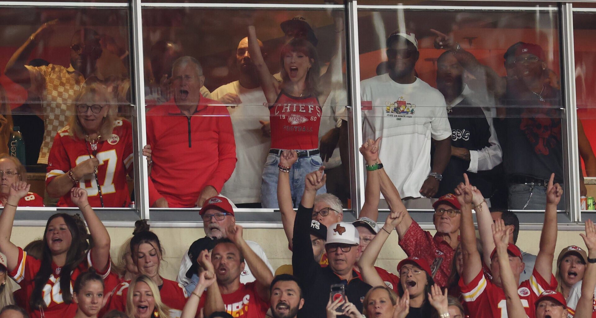 Emmitt Smith gives his verdict on the 'Taylor Swift effect' at Kansas City Chiefs games