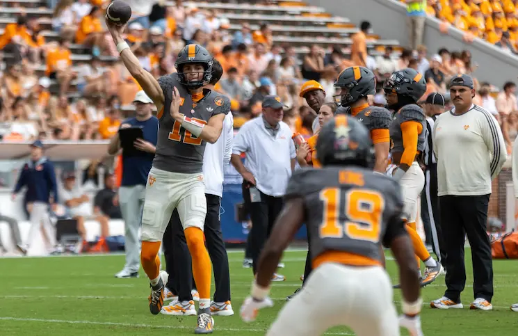 tennessee auburn football