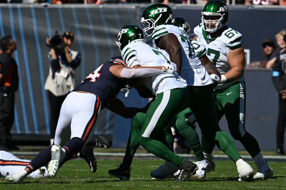 Geno Smith delivers Jets dud as biggest strength vanishes in loss to Bears