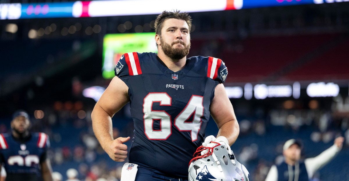 Patriots sign 2 offensive linemen in light of recent injuries