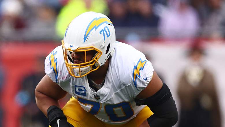 Los Angeles Chargers v New England Patriots