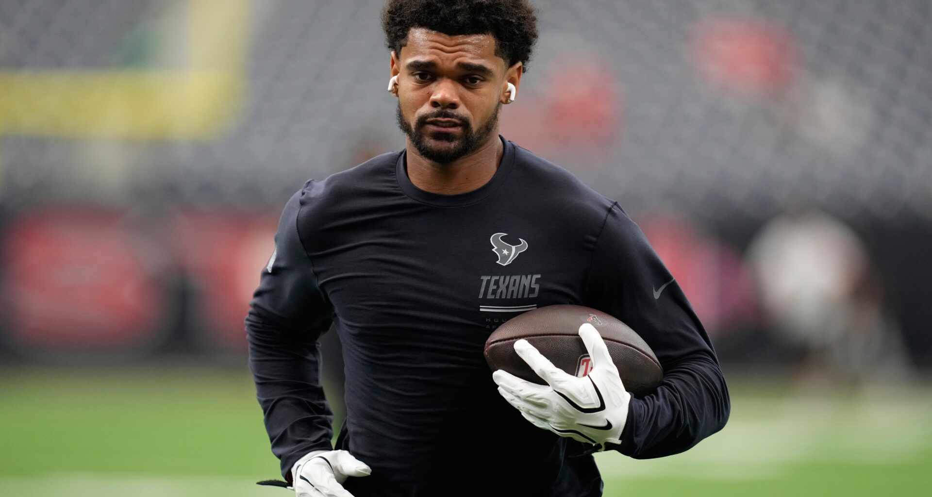 Dolphins claim WR Jared Wayne, waive Ryan Miller