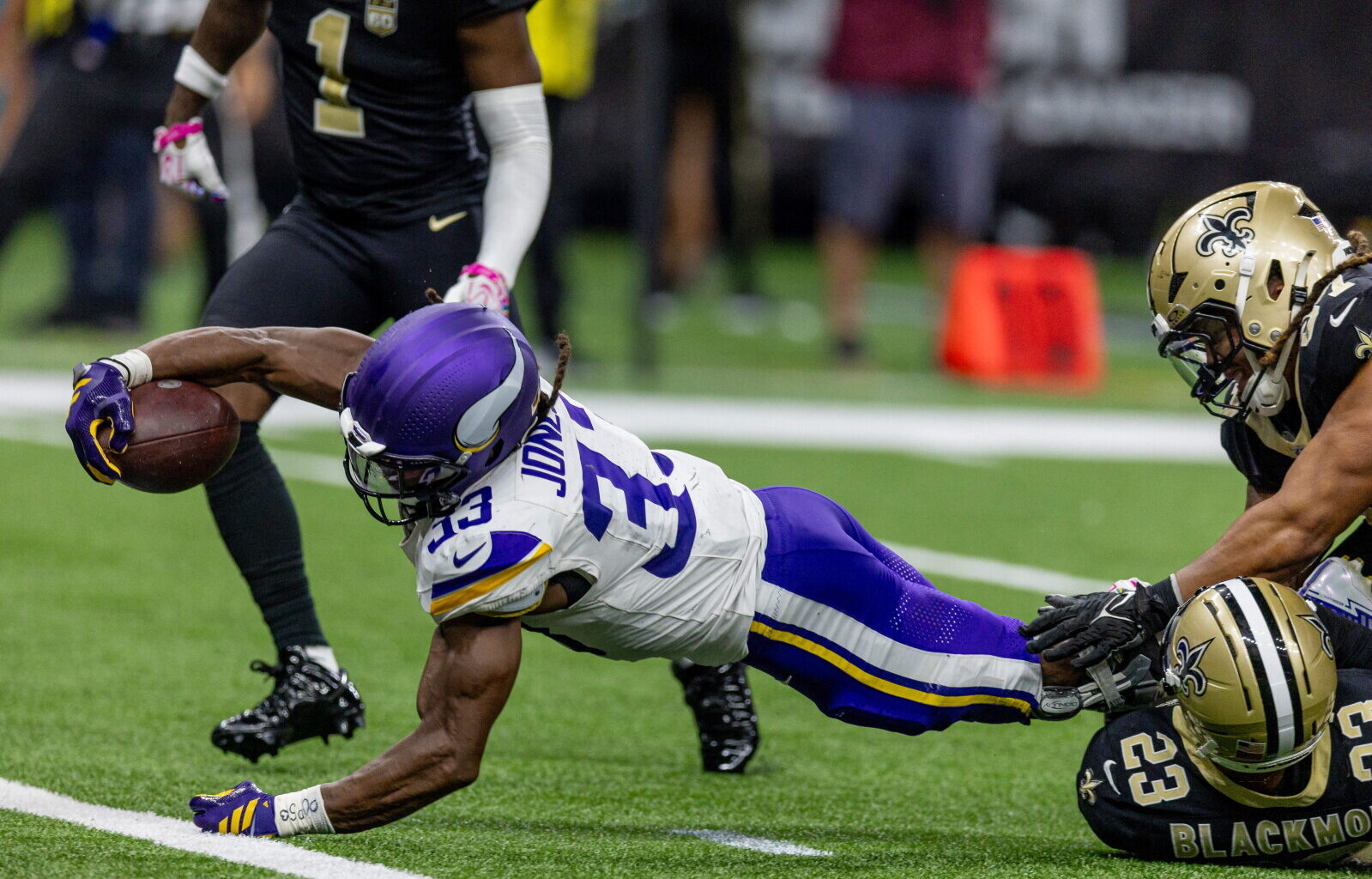 Dane Mizutani: If the Vikings didn’t have Aaron Jones, they wouldn’t be undefeated - InForum