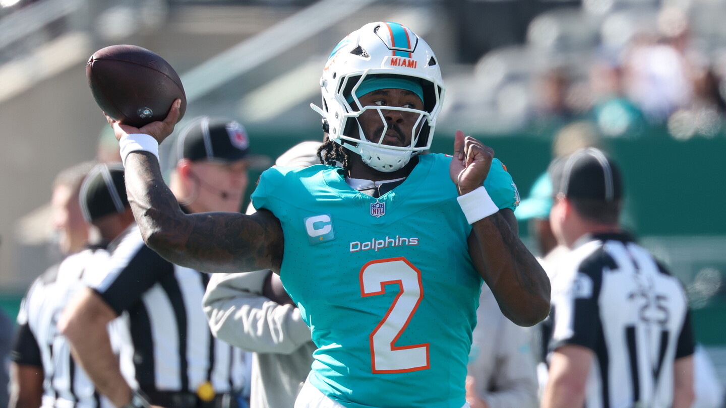 Dolphins have their first lead of the 2026 season