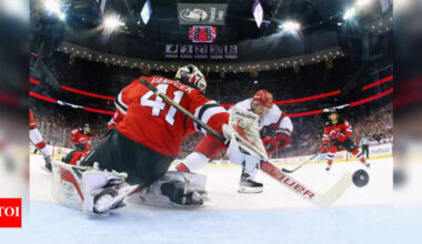 Stanley Cup Playoffs: Carolina Hurricanes look to close out New Jersey Devils with 3-1 series advantage | NHL News