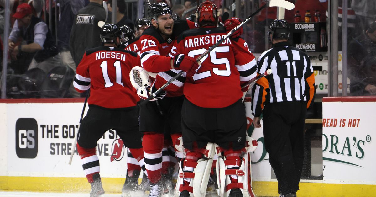 Carolina Adjusts, But Even In Wins, NJ Struggles To Quickly Do So