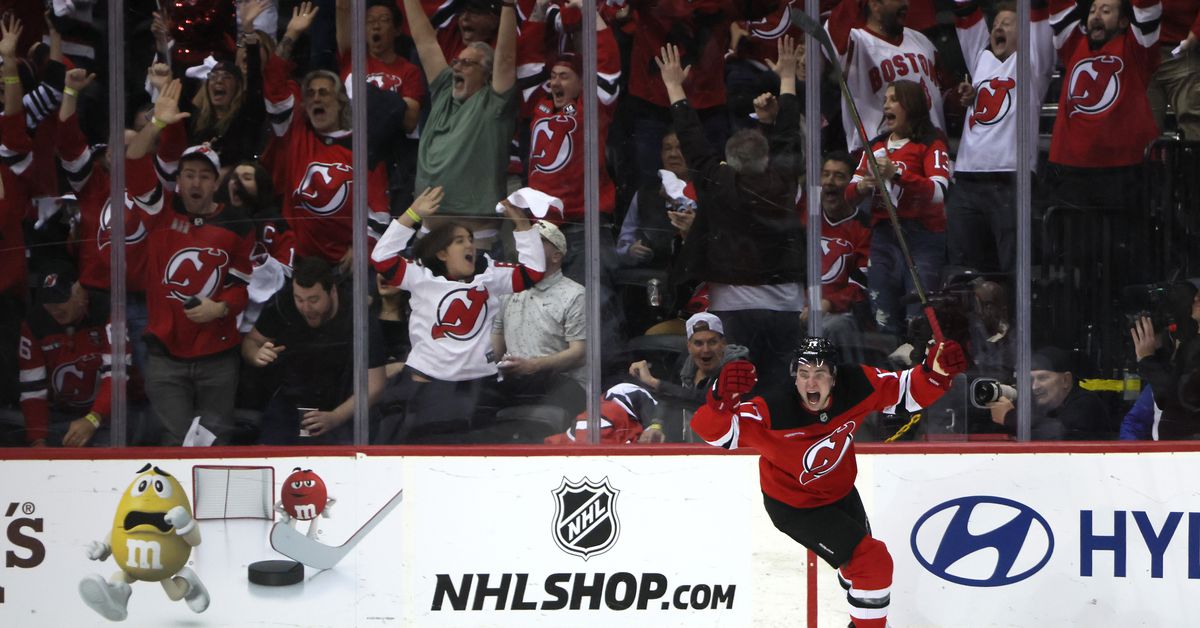 2025 Playoffs Round 1, Game 4: New Jersey Devils vs. Carolina Hurricanes
