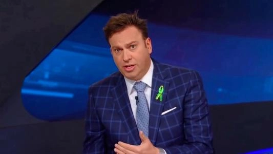 Elliotte Friedman shares evidence of Senators crossing the line during warmups against Leafs