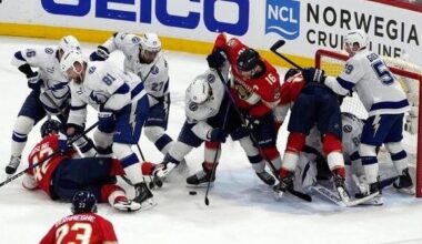 NHL playoffs: Panthers score twice in 11 seconds to beat Lightning, take 3-1 series lead | National Sports