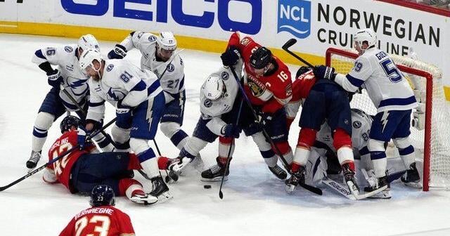 NHL playoffs: Panthers score twice in 11 seconds to beat Lightning, take 3-1 series lead | National Sports