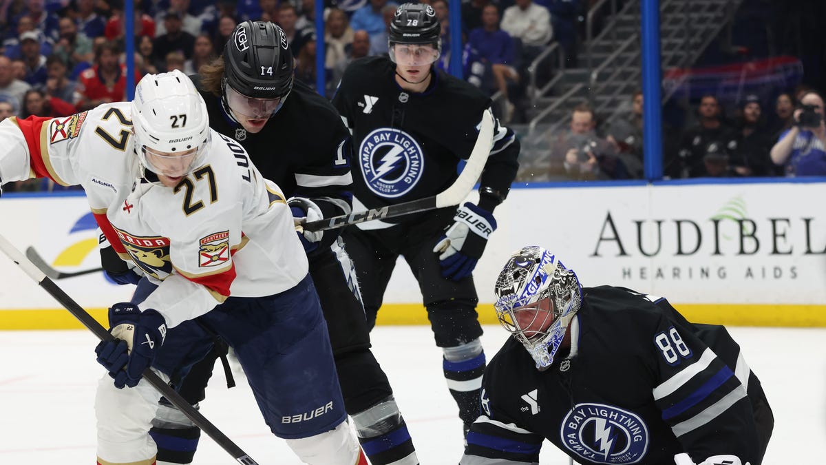 Bracket, when do playoffs start