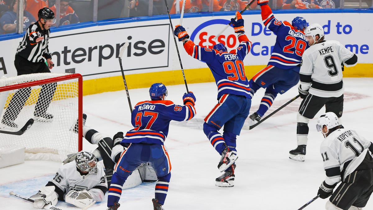 Oilers at Kings odds, picks and predictions