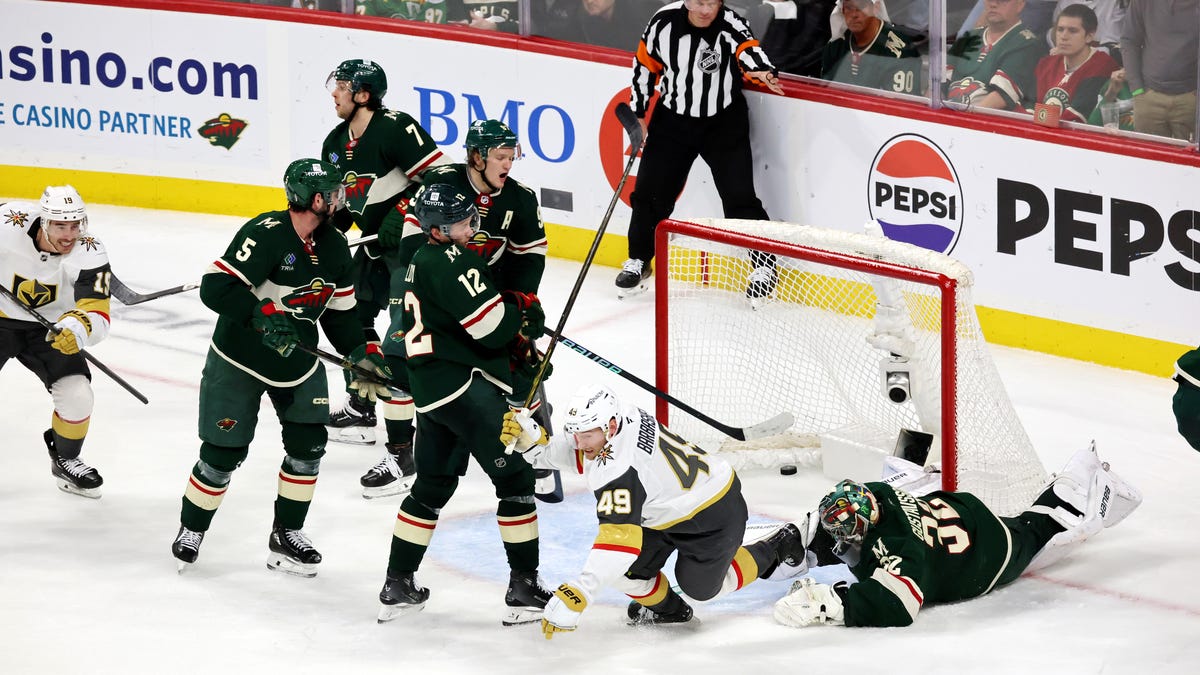 Wild at Golden Knights odds, picks and predictions