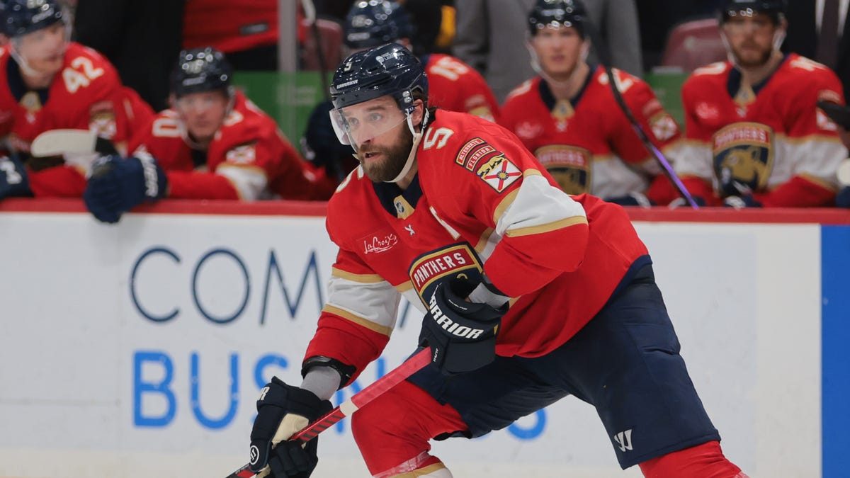 Aaron Ekblad hit on Brandon Hagel gets NHL discipline hearing