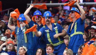 Kings must overcome power of rabid Oilers fans after Game 3 loss