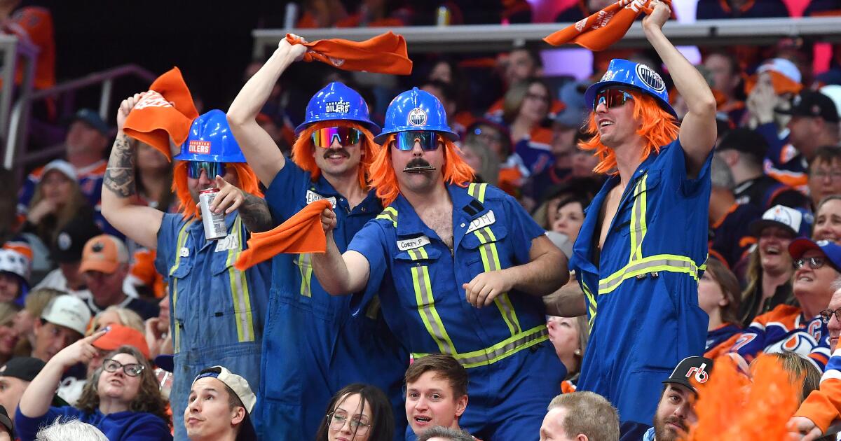 Kings must overcome power of rabid Oilers fans after Game 3 loss