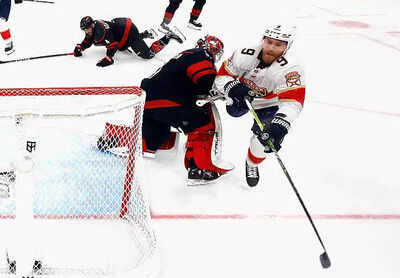 Carolina Hurricanes spiral into 14-game Eastern Conference Final skid following blowout loss to Florida Panthers