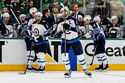 Winnipeg Jets prioritize Nikolaj Ehlers choice and long-term contracts for Gabriel Vilardi, Dylan Samberg