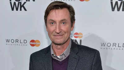 Wayne Gretzky says he’s not the hockey GOAT but his real pick will blow your mind