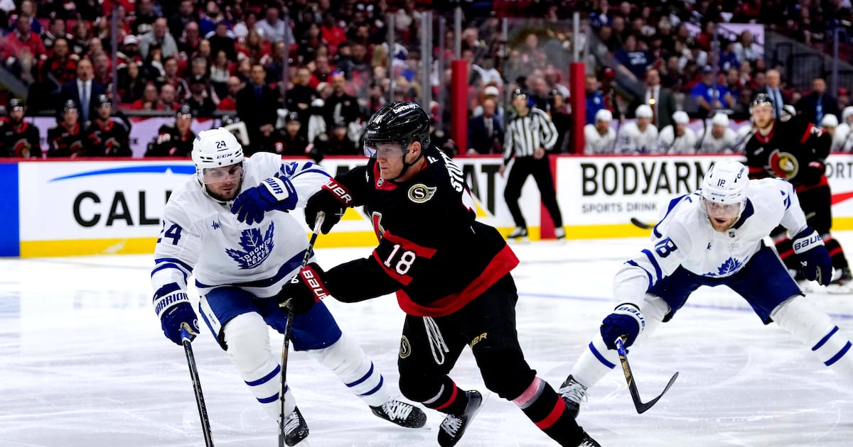 Maple Leafs advance to the 2nd round of NHL playoffs by eliminating Senators 4-2 in Game 6