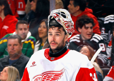“Dude is so ridiculously good looking”: Detroit Red Wings goaltender participates in a 4-minute-long Q&A and fans love him