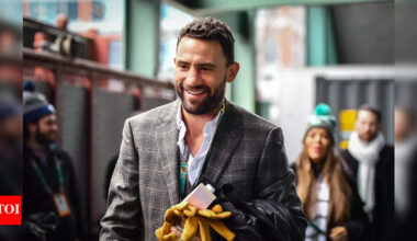 “F**king scumbags”: Paul Bissonnette thrashed Panthers and mocks Brad Marchand after controversial Game 1 hit on Leafs goalie | NHL News