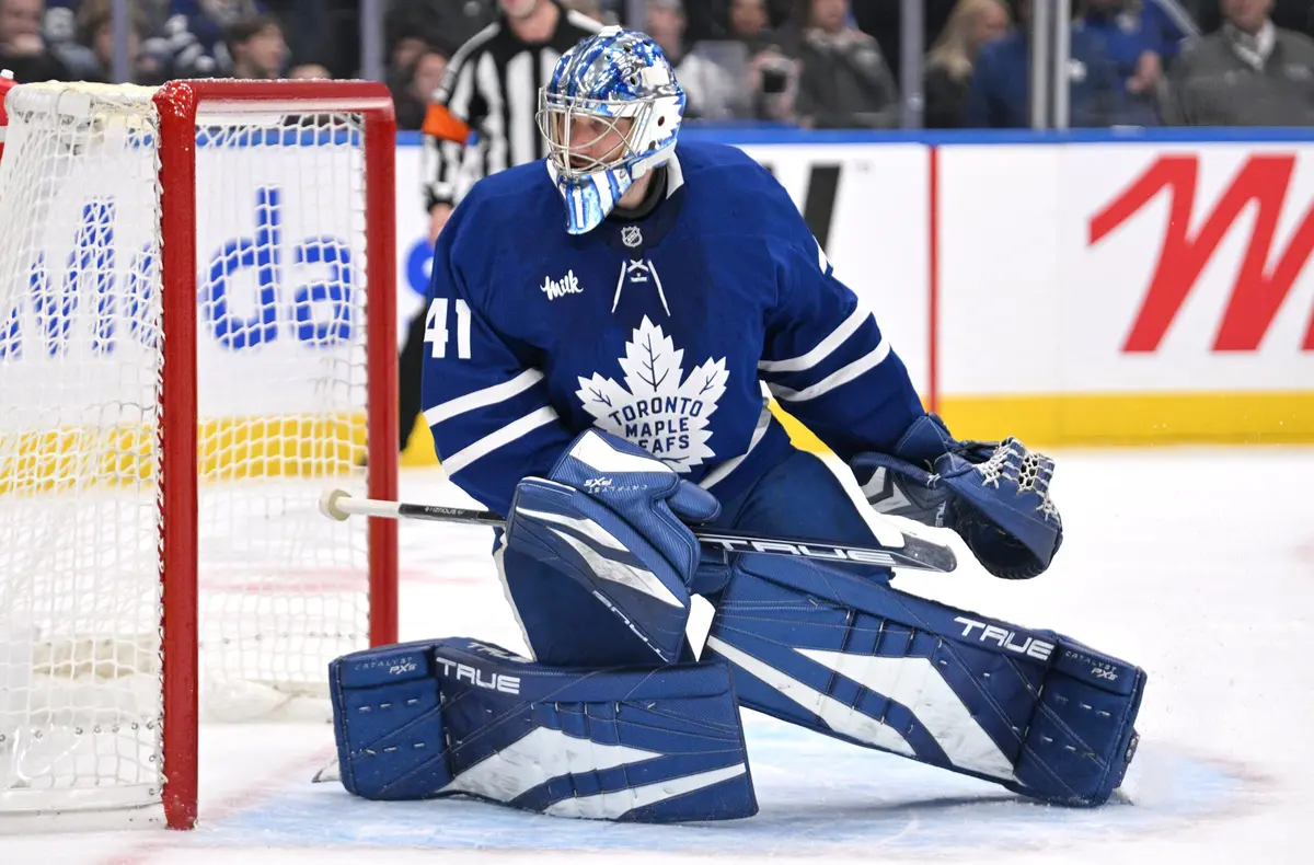 Craig Berube Provides Disheartening Update on Maple Leafs Goaltender Anthony Stolarz
