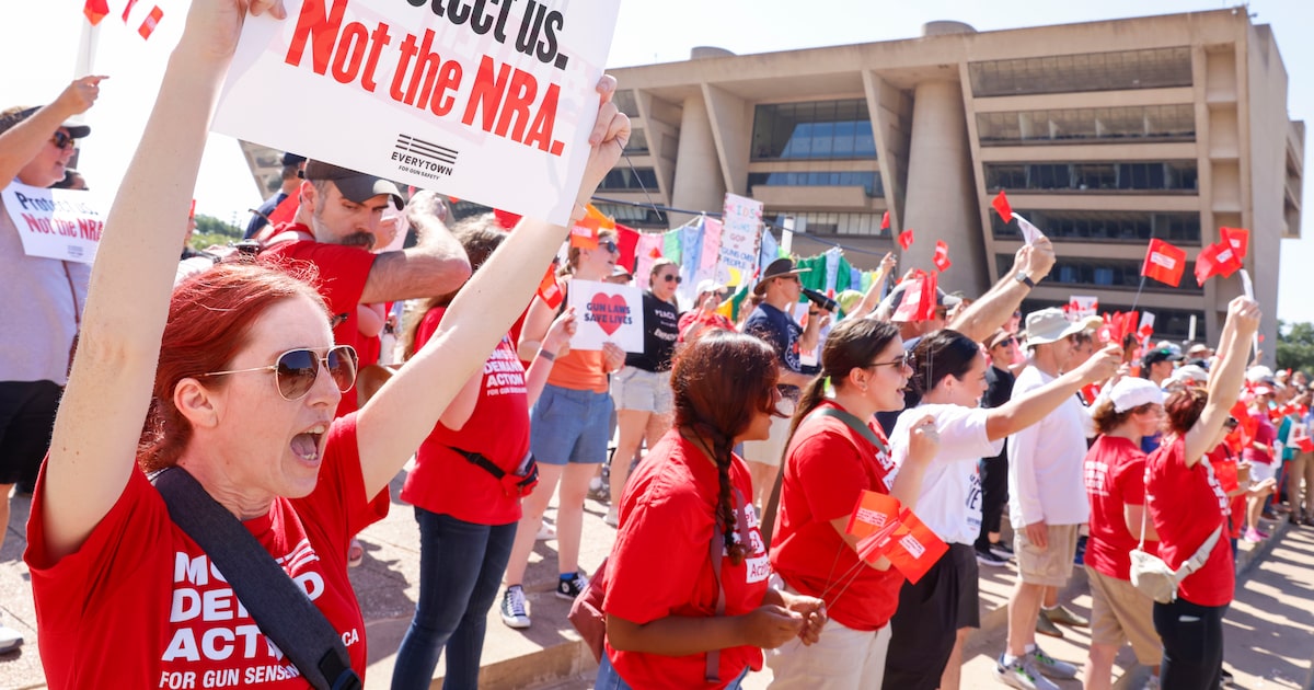 Letters to the Editor — Ferris shooting, Library of Congress, library bills, Dallas Stars