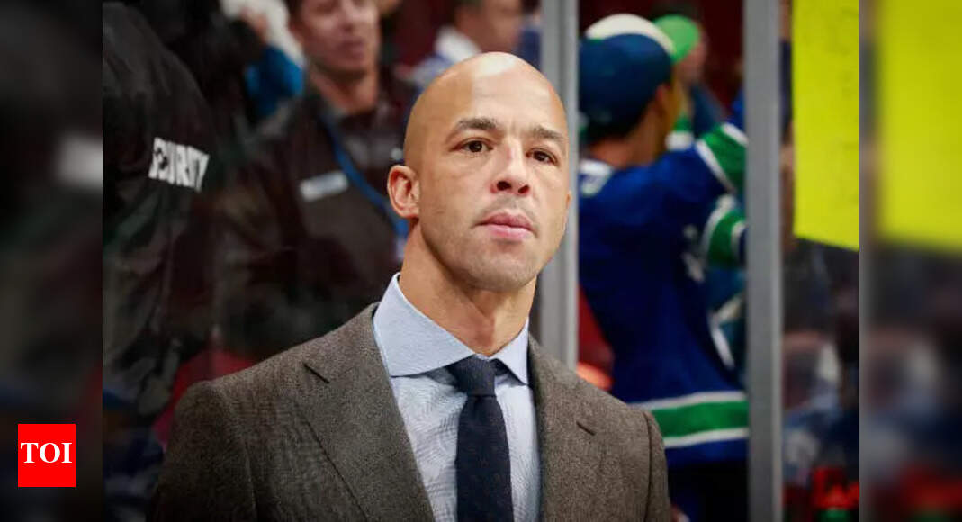 Canucks coaching search narrows to finalists Manny Malhotra and Adam Foote