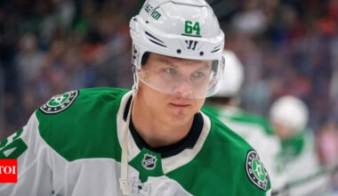 Mikael Granlund Shines with Hat Trick, Propelling Dallas Stars to Playoff Victory Over Winnipeg Jets | NHL News
