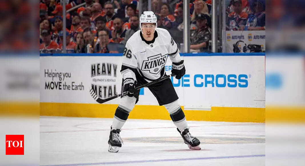 Kings name Ken Holland general manager in major front office move | NHL News