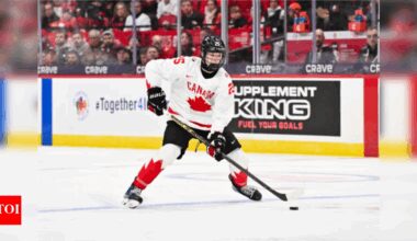 Top NHL prospect Matthew Schaefer returns from injury ahead of 2025 draft | NHL News