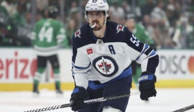 Winnipeg Jets say father of center Mark Scheifele died unexpectedly before Game 6 at Dallas